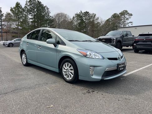 Used 2012 Toyota Prius Prime Plug-In Hybrid image 4