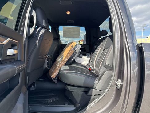 New 2025 RAM 2500 Big Horn AWD/4WD image 25