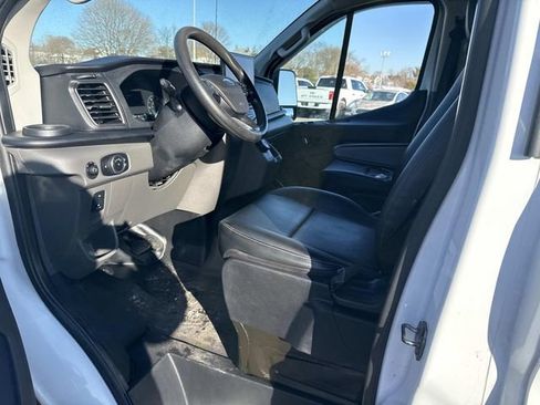 Certified 2022 Ford E-Transit Low Roof w/ Load Area Protection Package image 17