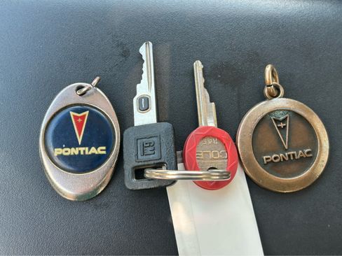 Used 1991 Pontiac Firebird Coupe RWD image 22