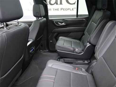 Used 2024 Chevrolet Tahoe RST w/ Luxury Package image 24