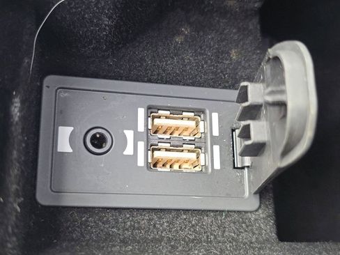 Used 2017 Lexus IS 300 AWD image 31