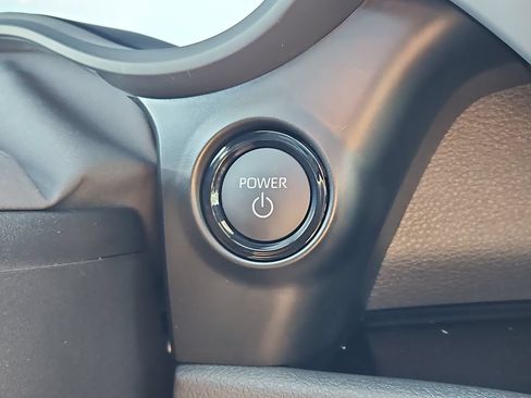 New 2026 Toyota Sienna Platinum AWD/4WD image 17