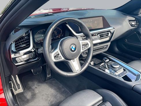 Certified 2026 BMW Z4 sDrive30i w/ Premium Package RWD image 18
