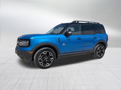 Used 2025 Ford Bronco Sport Outer Banks w/ Outer Banks Tech Package+ AWD/4WD image 11