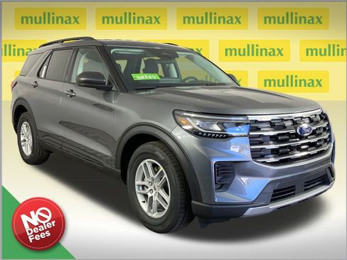 New 2026 Ford Explorer Active RWD image 1