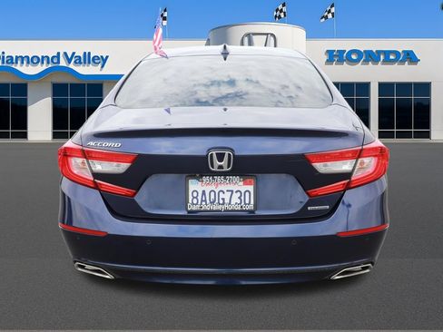 Used 2018 Honda Accord Touring image 5