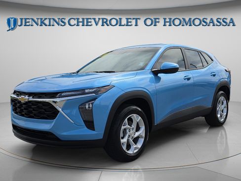 New 2026 Chevrolet Trax LS w/ LS Convenience Package FWD image 10