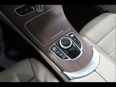 Used 2021 Mercedes-Benz C 300 4MATIC Sedan image 17