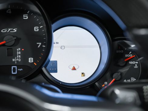 Used 2018 Porsche 911 Targa 4 GTS image 23