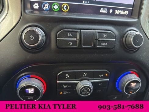 Used 2022 Chevrolet Silverado 2500 LT w/ Convenience Package image 23