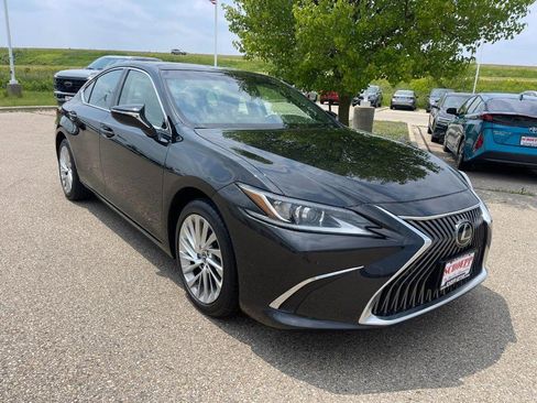 Used 2021 Lexus ES 350 w/ Accessory Package 2 image 2