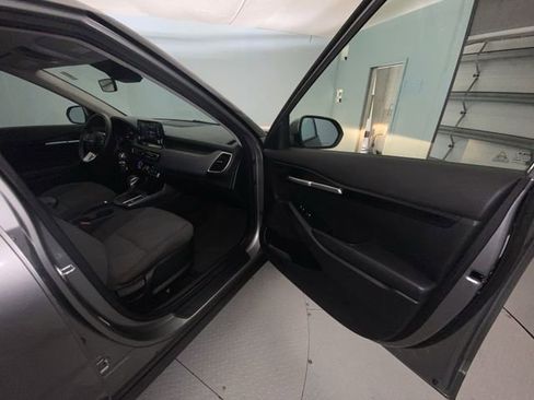 Used 2023 Kia Seltos LX AWD/4WD image 23