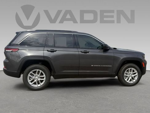 New 2026 Jeep Grand Cherokee Laredo X RWD image 6