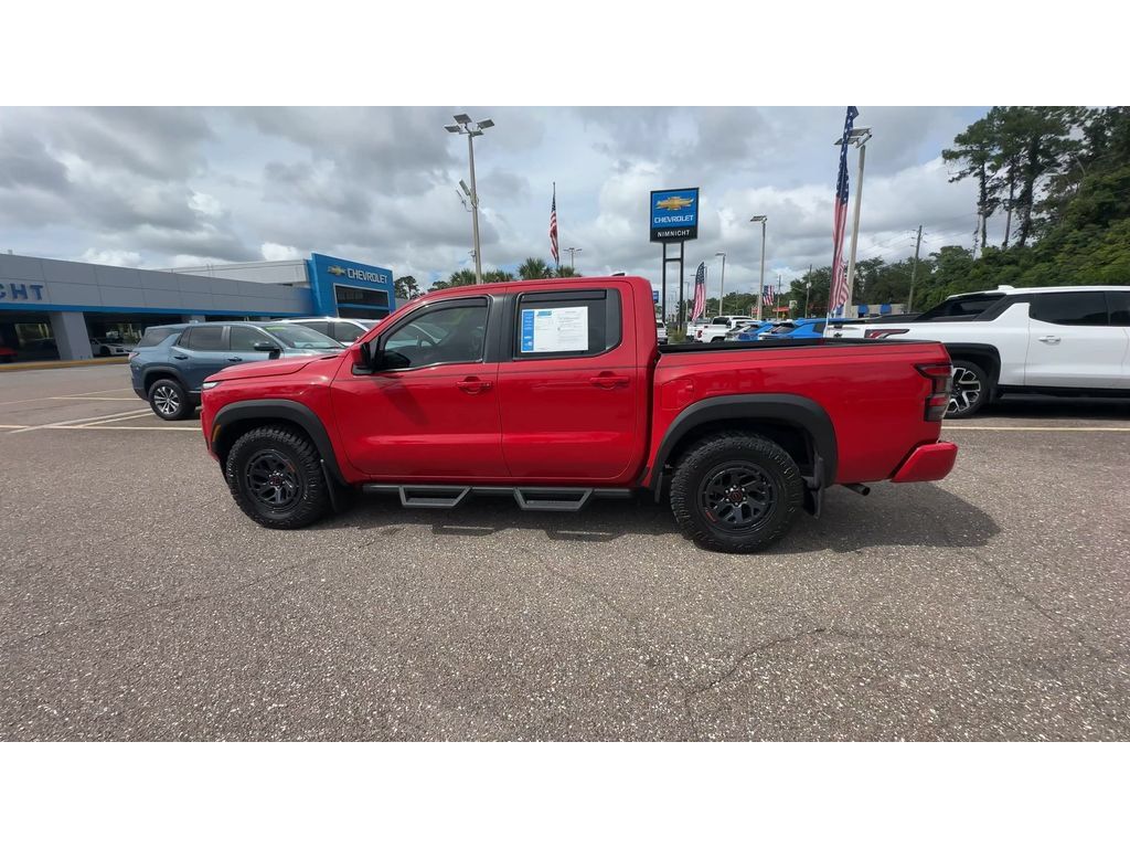 Used 2025 Nissan Frontier Pro-X RWD image 5