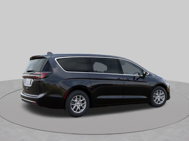 New 2027 Chrysler Pacifica Select FWD image 4