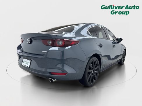 Used 2023 MAZDA MAZDA3 s FWD image 8