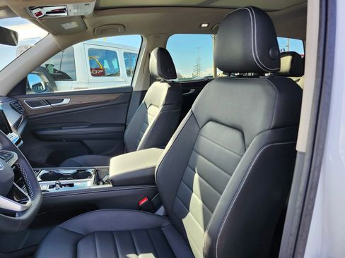 New 2026 Volkswagen Atlas SEL AWD/4WD image 9