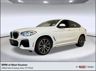 Used 2021 BMW X4 xDrive30i video 1
