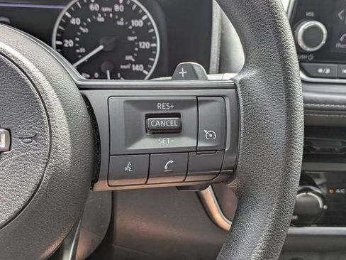 Used 2024 Nissan Rogue S FWD image 26