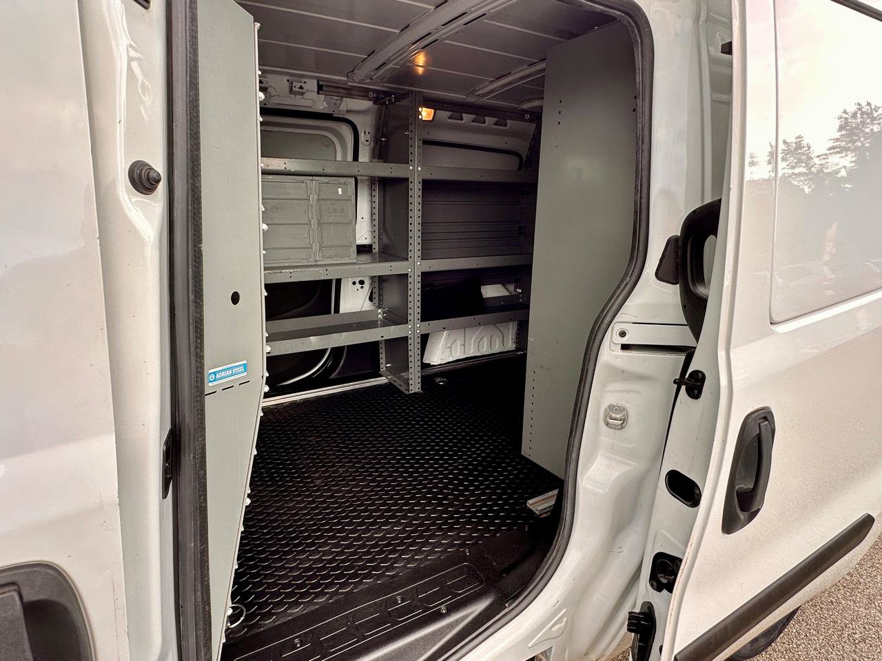 Used 2021 RAM ProMaster City Tradesman FWD image 13