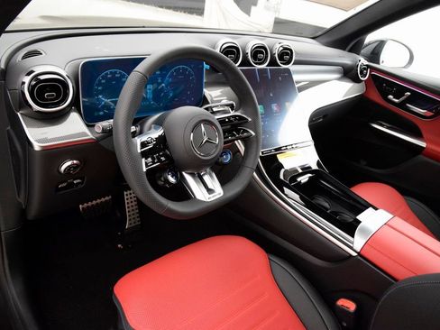 New 2026 Mercedes-Benz GLC 43 AMG 4MATIC image 21