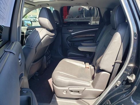 Used 2019 Acura MDX w/ Technology & Entertainment AWD/4WD image 33