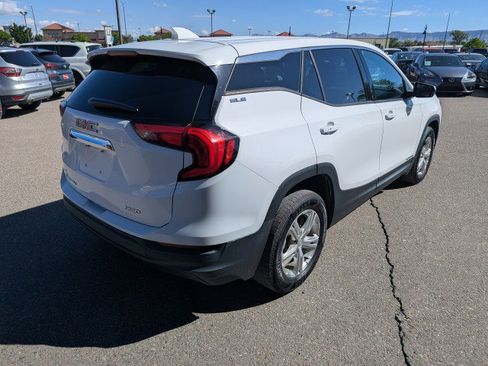 Used 2020 GMC Terrain SLE AWD/4WD image 5