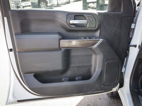 Used 2021 Chevrolet Silverado 2500 LT w/ Fleet Comfort Package image 15