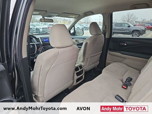 Used 2017 Honda Pilot LX image 26