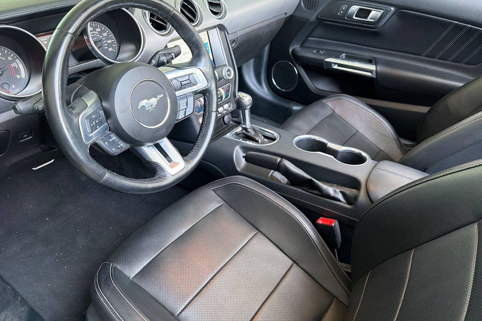 Used 2023 Ford Mustang Premium RWD image 11
