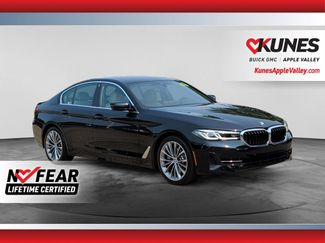 Used 2023 BMW 530i xDrive w/ Convenience Package AWD/4WD video 1
