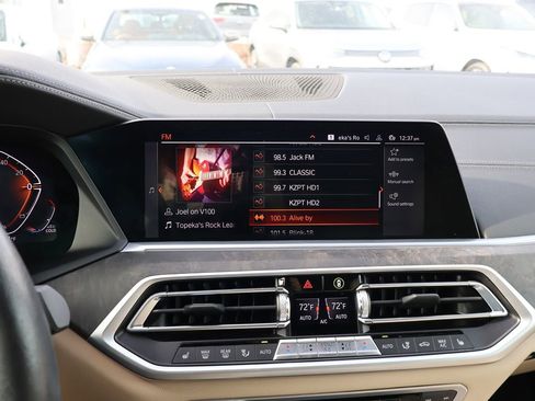 Used 2022 BMW X5 xDrive40i w/ Premium Package image 24