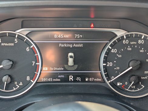 Used 2024 Nissan Rogue SV AWD/4WD image 29