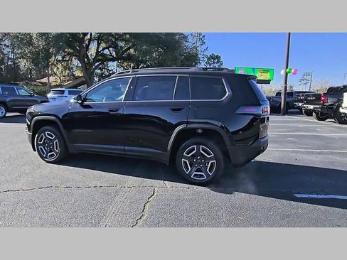 New 2026 Jeep Cherokee Limited image 26