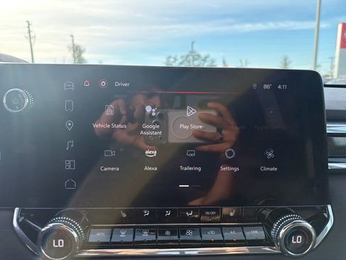 Used 2024 GMC Canyon Elevation w/ Elevation Premium Package image 33