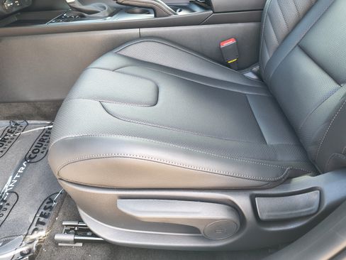 New 2026 Hyundai Elantra SEL Sport FWD image 19