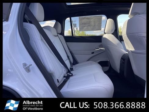 New 2026 Jeep Cherokee Limited AWD/4WD image 14
