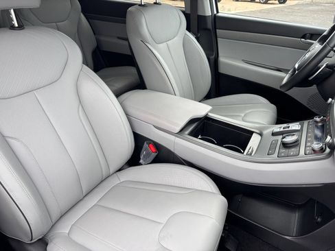 Used 2025 Hyundai Palisade SEL AWD/4WD image 40