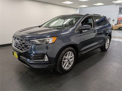 Used 2022 Ford Edge SEL w/ Convenience Package