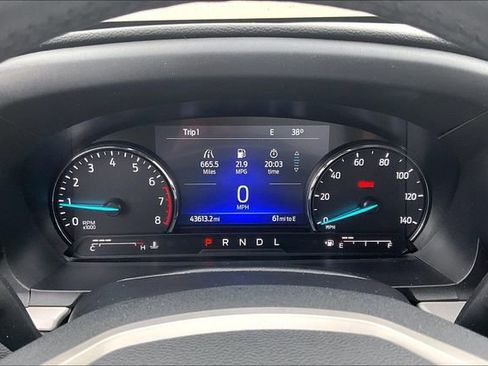 Used 2023 Ford Explorer XLT w/ Equipment Group 202A AWD/4WD image 20