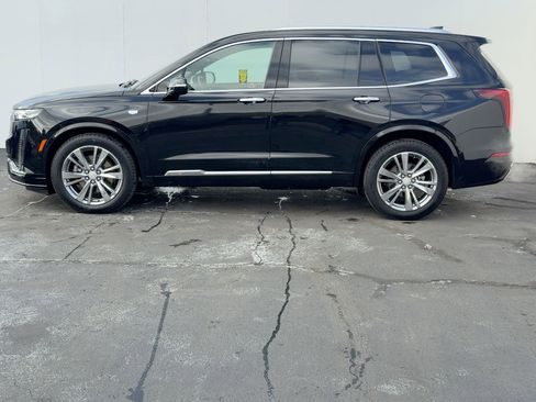 Certified 2023 Cadillac XT6 Premium Luxury w/ Technology Package image 2