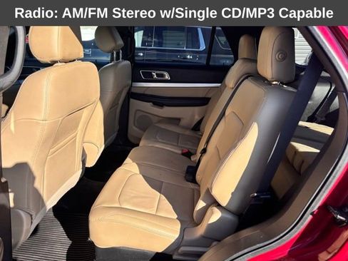 Used 2016 Ford Explorer XLT w/ Equipment Group 202A image 7