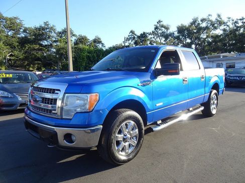 Used 2014 Ford F150 XLT w/ XLT Chrome Package image 6
