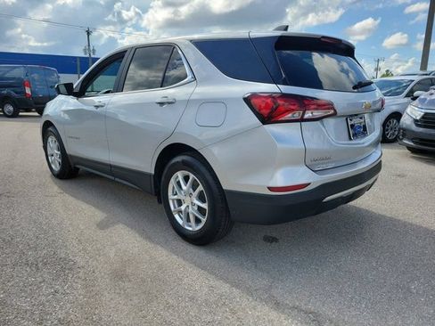 Used 2022 Chevrolet Equinox LT FWD image 4