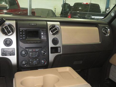 Used 2014 Ford F150 XLT w/ Equipment Group 302A Luxury image 37