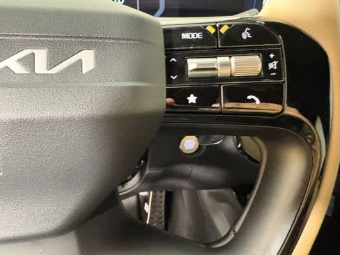 New 2026 Kia Sorento SX Prestige image 25