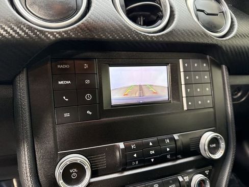 Used 2019 Ford Mustang Coupe w/ Black Accent Package RWD image 8