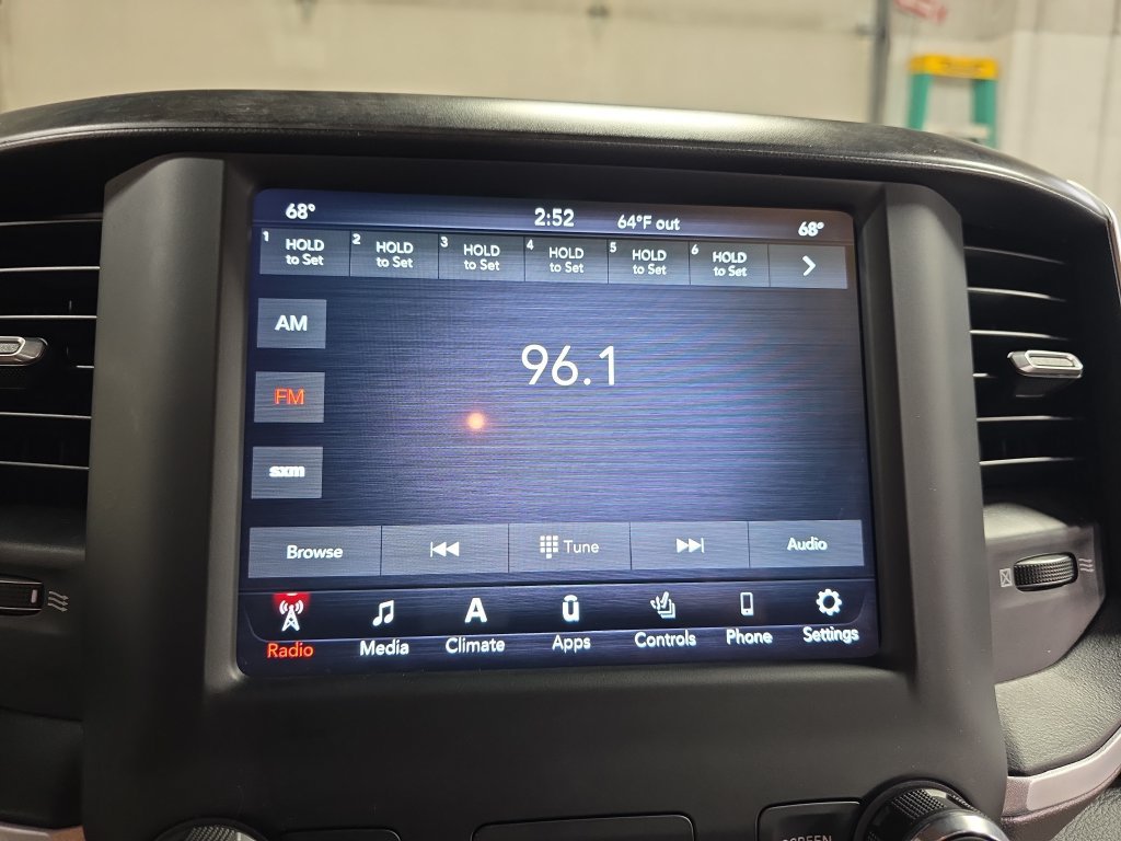 Used 2021 RAM 1500 Big Horn AWD/4WD image 24