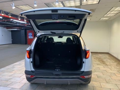 Used 2022 Hyundai Tucson Limited w/ Cargo Package AWD/4WD image 8
